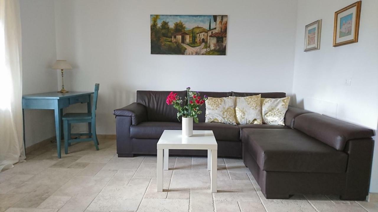 Casa Panorama Apartment กาโซเล เดลซา ภายนอก รูปภาพ